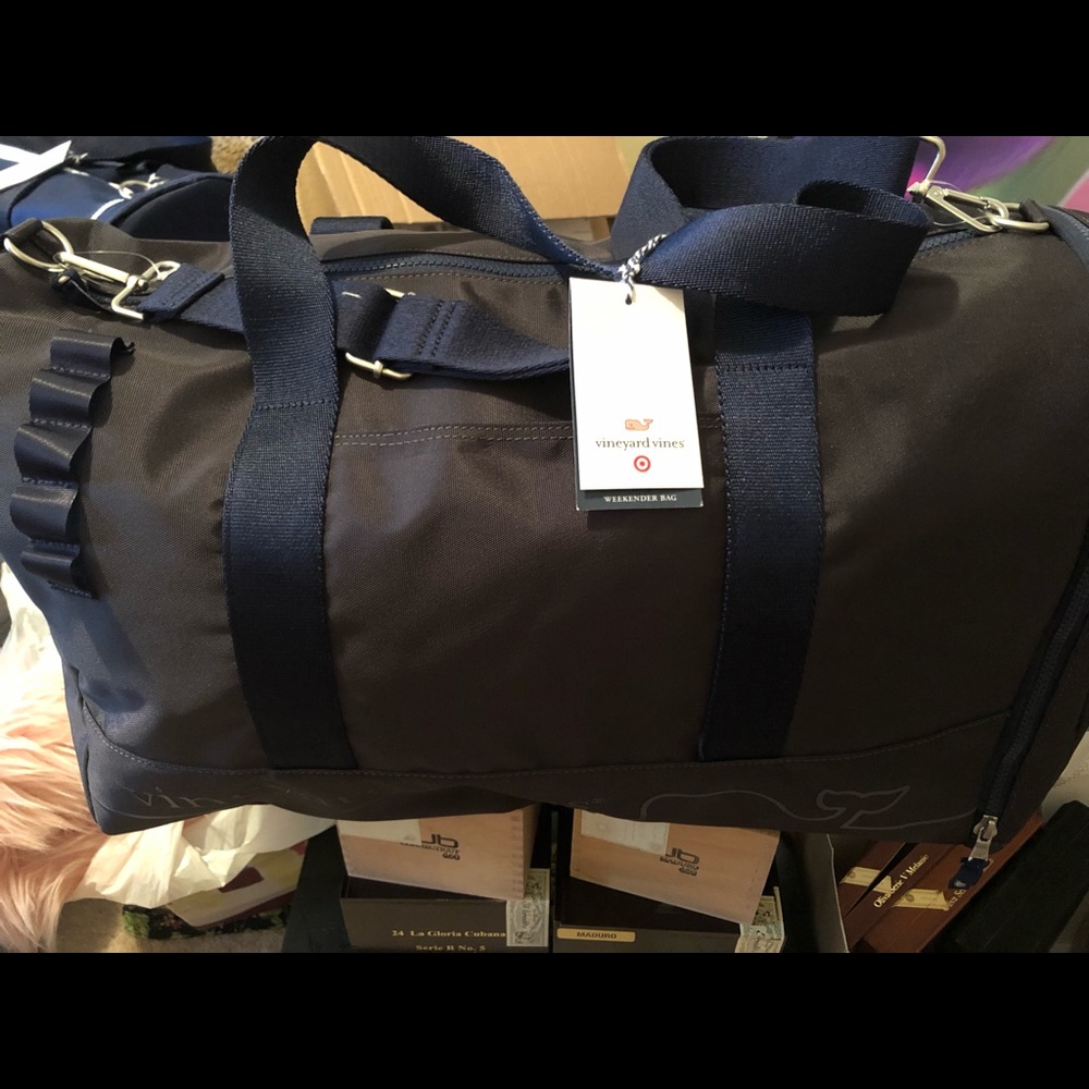 Vineyard vines weekend bag new with tags